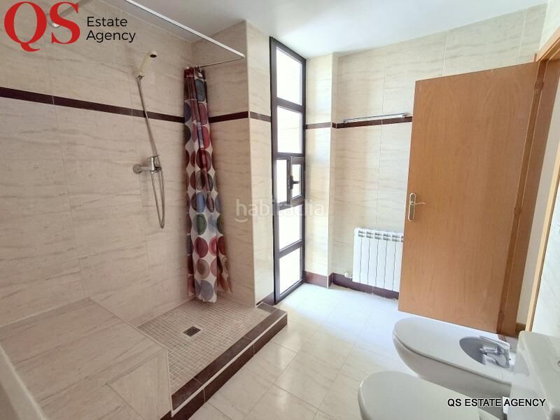 Foto 1f237820-9dbe-4c88-9aa7-b50633351882. Casa adossada amb calefacció aparcament a pla de maset - cap de Salou Salou