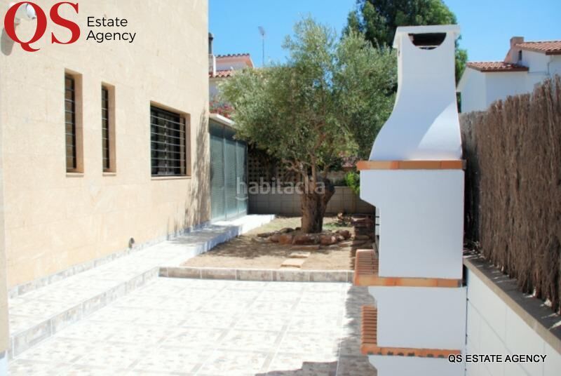 Foto 27e35d61-c426-4793-b327-0fe2930340f4. Casa adossada amb calefacció aparcament a pla de maset - cap de Salou Salou