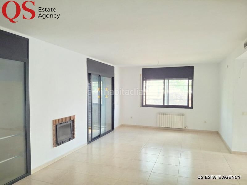 Foto ca52b344-9760-4ecb-8926-c81bde043ff2. Casa adossada amb calefacció aparcament a pla de maset - cap de Salou Salou