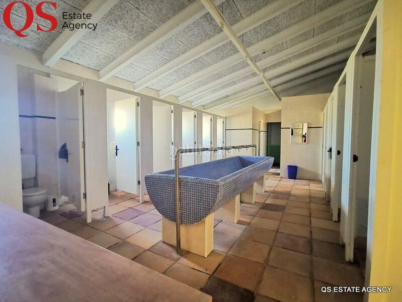 Foto 8fe1cda0-d73e-4479-b9ad-7ecc2c82e914. Casa amb calefacció aparcament piscina a Cellera de Ter (La)