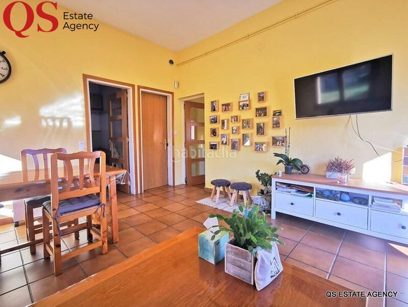 Foto 93499a87-2ce5-4e0b-86c2-7ddd256e1a0e. Casa amb calefacció aparcament piscina a Cellera de Ter (La)