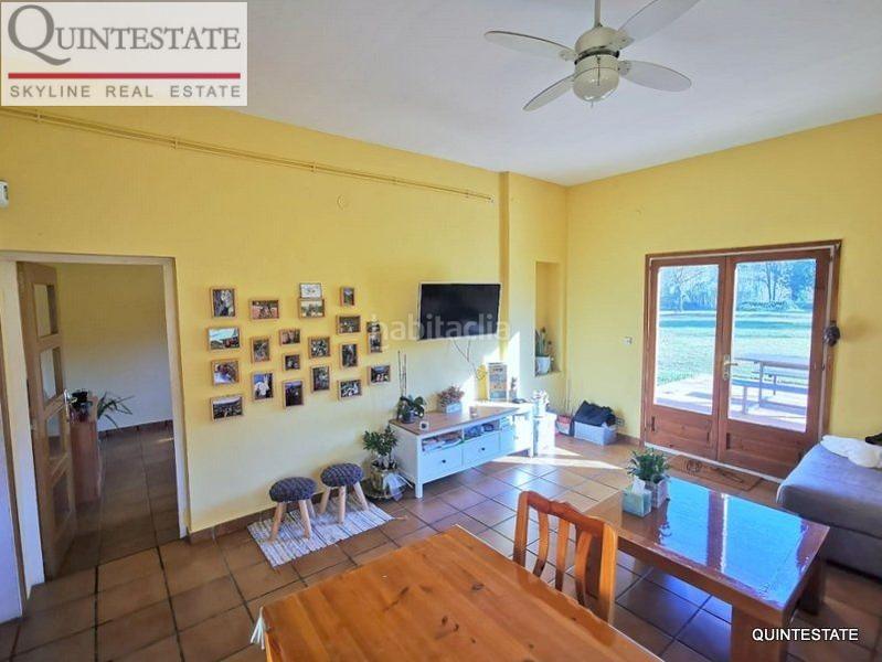 Foto ed1fe579-dfb2-402c-b49b-56fa175d4515. Geschäftsraum in Cellera de Ter (La)