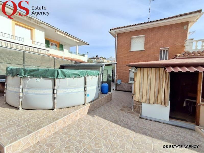Foto 40722b37-564f-4ec9-a279-a55264425f85. Casa amb calefacció aparcament a Cunit residencial Cunit