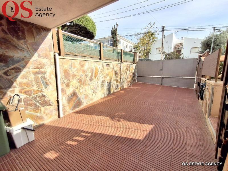 Foto 8b3bc38c-cb00-41c6-9568-2fb79a0d11c7. Casa amb calefacció aparcament a Cunit residencial Cunit