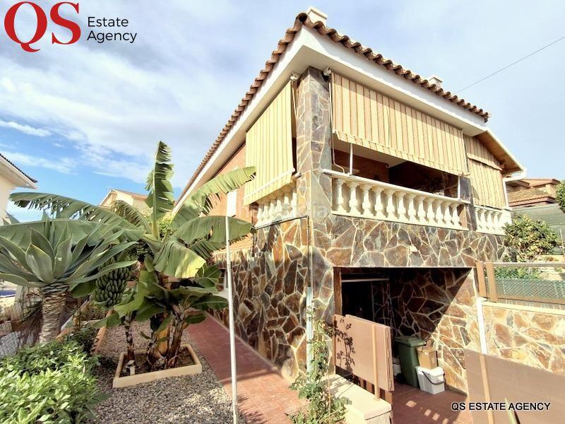 Foto 9641131e-d85e-432c-bc6d-59060573f9cf. Casa amb calefacció aparcament a Cunit residencial Cunit