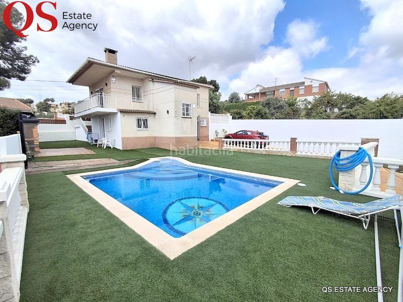 Foto 30b62e03-ec5f-444e-9f30-a062cd9db8ed. Haus mit heizung parking pool in costa Cunit - els jardins - els rosers Cunit