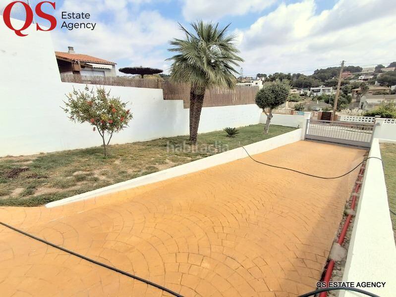 Foto 33a77fb6-f76b-4e67-a154-594385850b8c. Haus mit heizung parking pool in costa Cunit - els jardins - els rosers Cunit