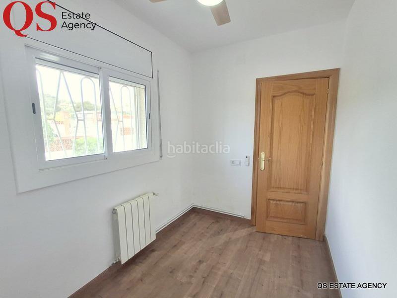 Foto 48ec51e9-9eb1-468f-a208-7cdd23c8616c. Haus mit heizung parking pool in costa Cunit - els jardins - els rosers Cunit