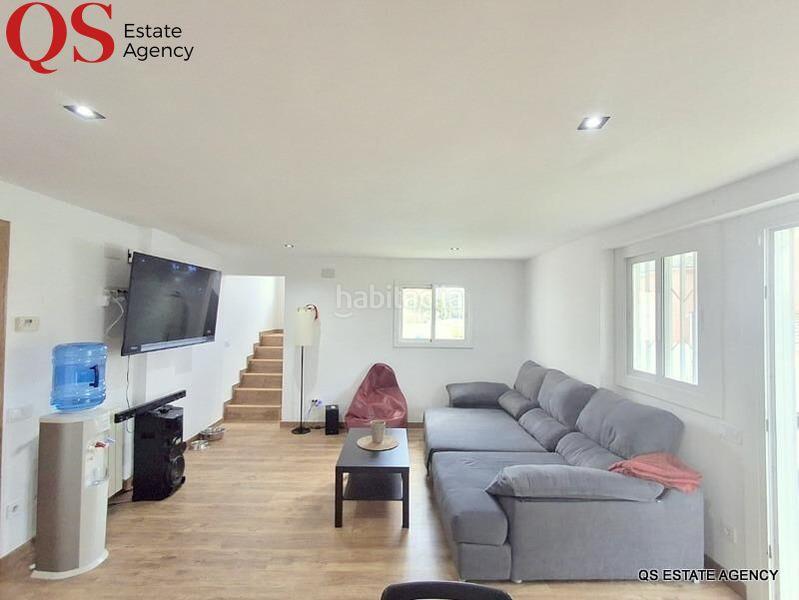 Foto 5618fa93-6db5-4dfe-a8eb-f1cdc74dd038. Haus mit heizung parking pool in costa Cunit - els jardins - els rosers Cunit