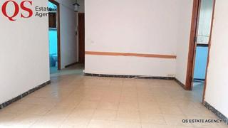 Pis a Els Pins. Piso para reformar en los pinos, blanes