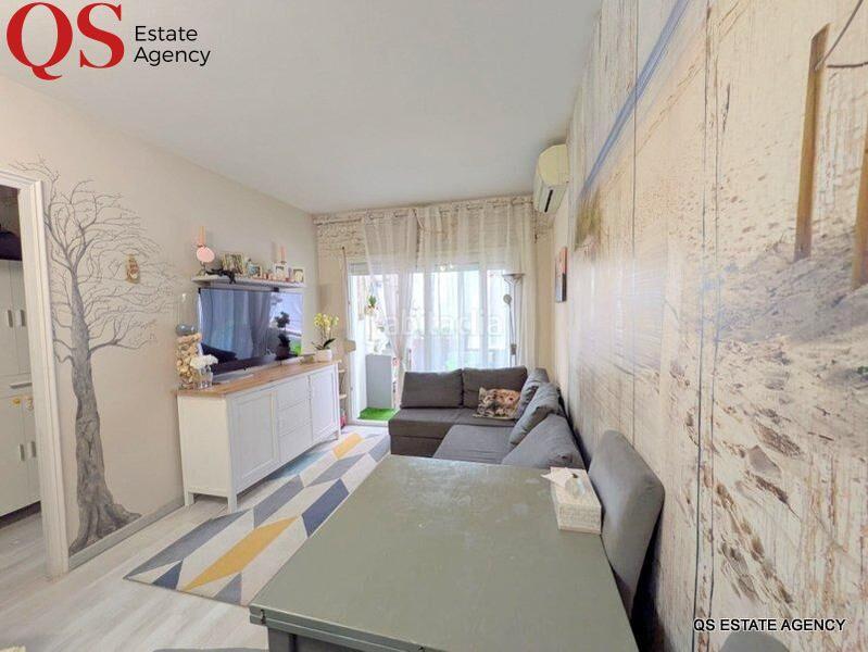 Foto 749fed17-d5b6-484a-9ad3-e944ead78b7b. Appartement avec piscine dans Fenals Lloret de Mar