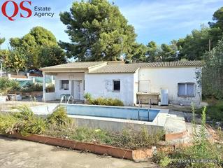 Haus in Costa Cunit - Els Jardins - Els Rosers. Casa con piscina en venta en costa cunit