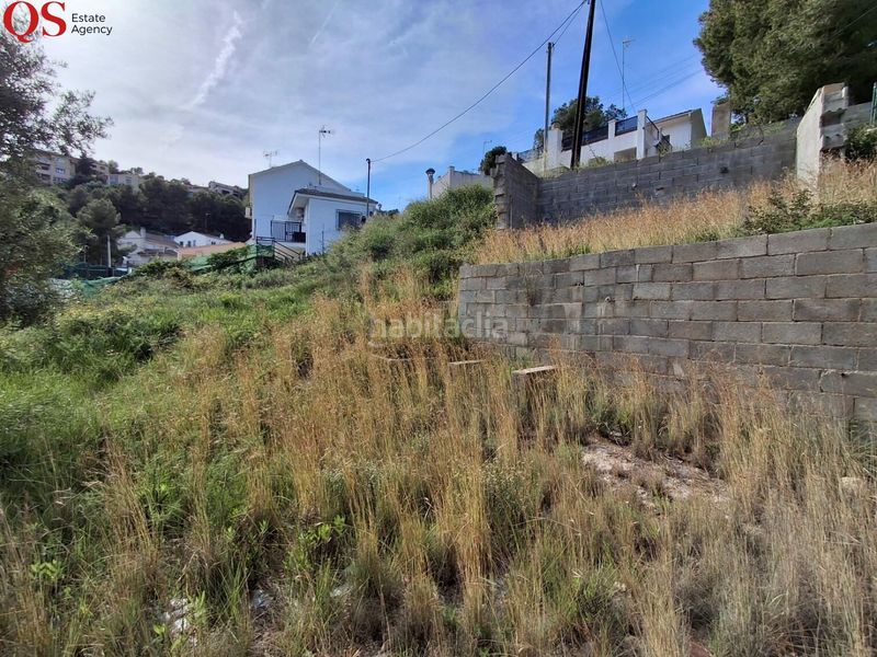 Foto f2d731e8-68a3-4fca-acf0-4cfdedc9a519. Terreny residencial a costa Cunit - els jardins - els rosers Cunit