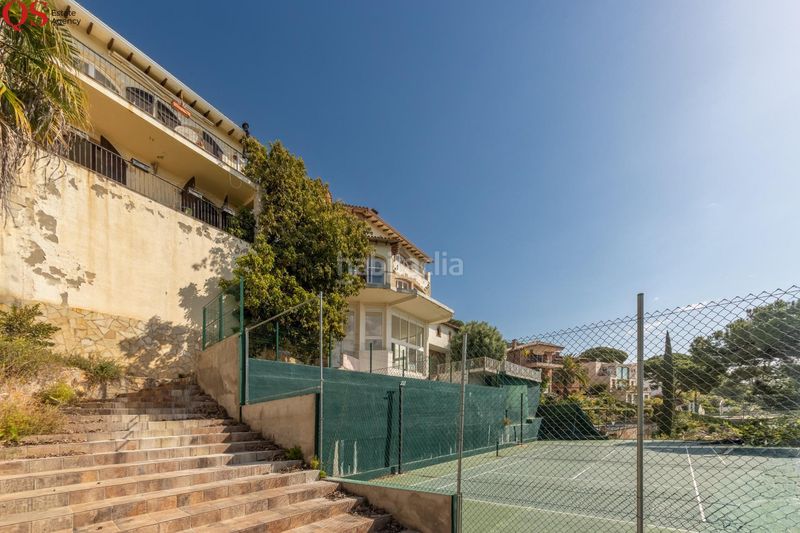 Foto b74ecae7-a9e3-482c-bd3c-84b54825bc02. Xalet amb calefacció aparcament piscina a Roca Grossa Lloret de Mar
