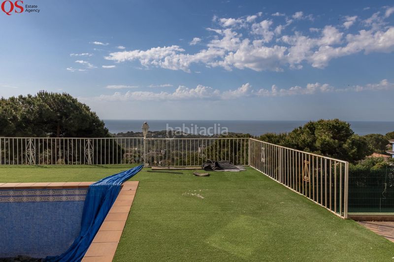 Foto f1825e80-65c2-47c3-9945-dea6d64d3b8f. Xalet amb calefacció aparcament piscina a Roca Grossa Lloret de Mar