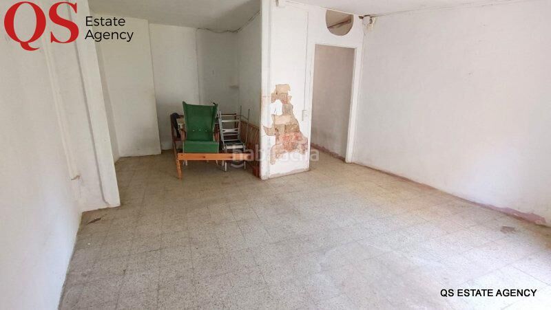 Foto edfb1cb2-bb87-4a5c-94df-1605ee0c7e50. Casa adossada a Centre Blanes