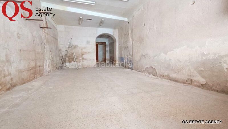 Foto 767cdb0e-5564-4ad7-991b-0848337561f3. Casa adossada a Centre Blanes