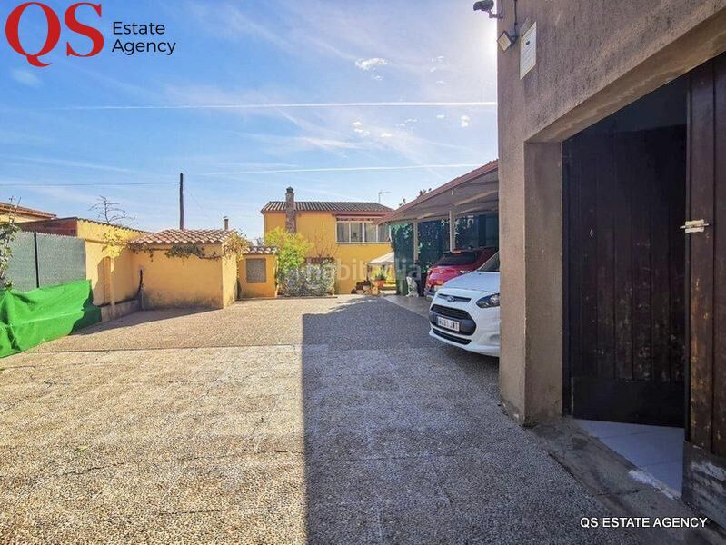 Foto a946f55e-50a1-4f50-838e-4fc596ab35b2. Casa amb calefacció aparcament a Medinyà