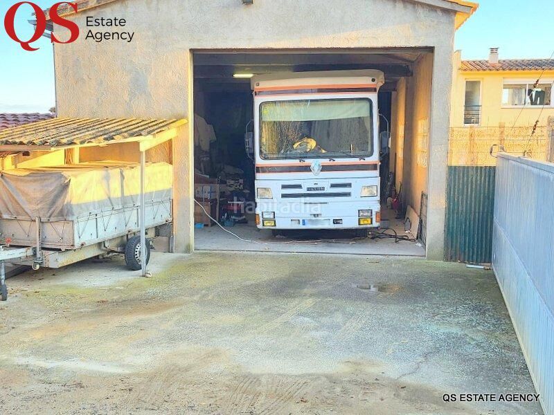 Foto f8e65c89-045e-468e-9978-e8457e933675. Casa amb calefacció aparcament a Medinyà