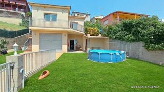 Casa in Terrabrava - Tordera Parc. Casa con jardín en urbanización terra brava, tordera