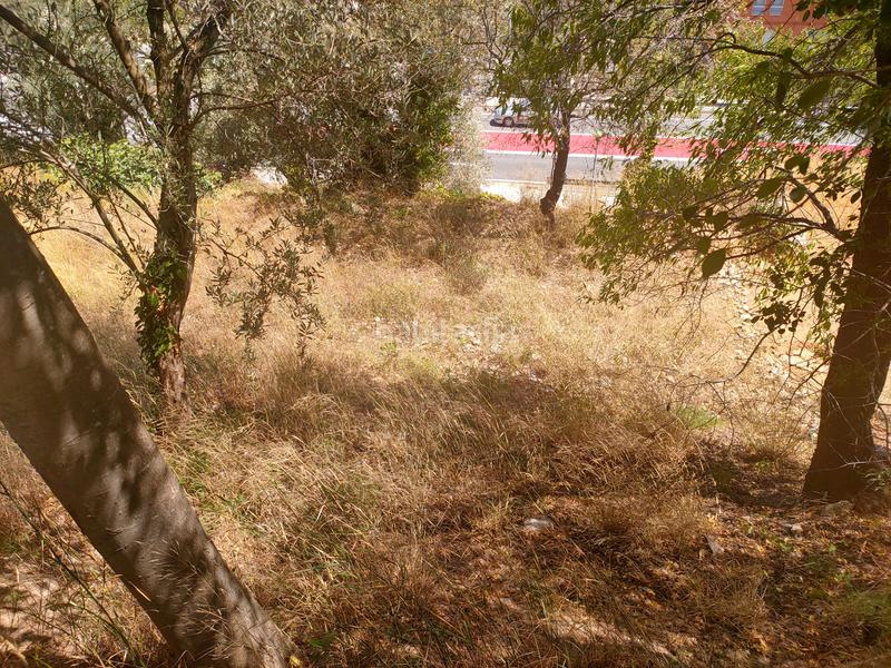 Foto dbc70e78-2edc-4f5c-b1c1-537c8d0f9fce. Terreno residencial solar en carrer avet, cap de bou, zona residencial.
vive feliz y tranquilo en tu nuevo hogar y olvida las comunidades de vecin en Monistrol de Montserrat