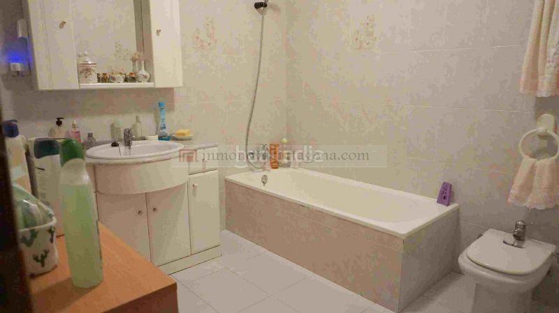 Foto 143e9484-e14f-4acd-9062-0c4d6ed61510. Reihenhaus in Miranda Cartagena