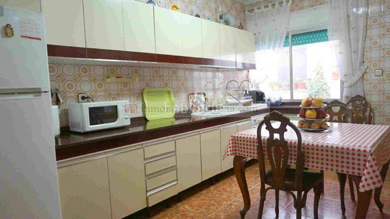 Foto f9a72a22-500c-4344-94ba-447bf164d12c. Reihenhaus in Miranda Cartagena