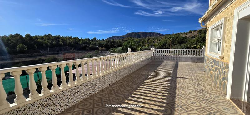 Foto ad52bce8-27c0-4424-a609-51eb69739467. Casa con camino parcheggio piscina in Perín Cartagena