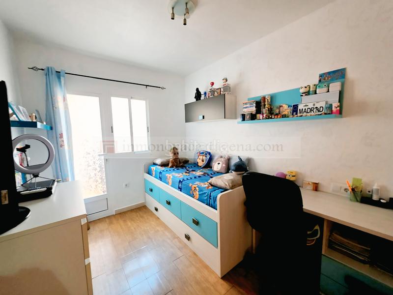 Foto 0ca08da2-c5f5-437f-bdc9-9bab8fbc6819. Piso ?? venta de piso con gran terraza en La Unión en Unión (La)