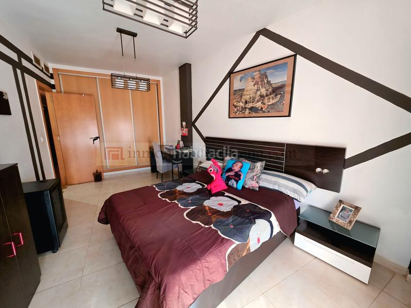 Foto 5bf59ee9-4bdd-46dc-b87a-b85b0cb4557e. Piso ?? venta de piso con gran terraza en La Unión en Unión (La)