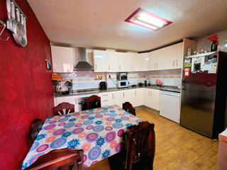 Piso  Calle suspiros. ?? venta de piso con gran terraza en la unión