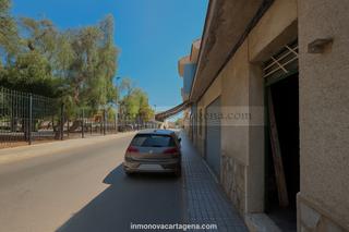Local Comercial en Los Barreros - Cuatro Santos. Local comercial en venta – los barreros, cartagena