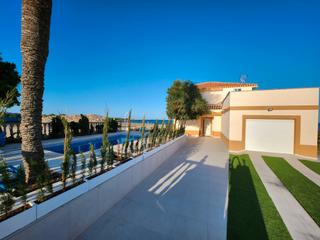 Xalet a N/a. Venta de chalets en la manga del mar menor