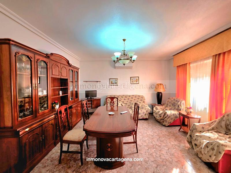 Foto e50def94-7576-492d-a881-41cf6235b8f9. Maison avec parking dans Los Dolores Cartagena