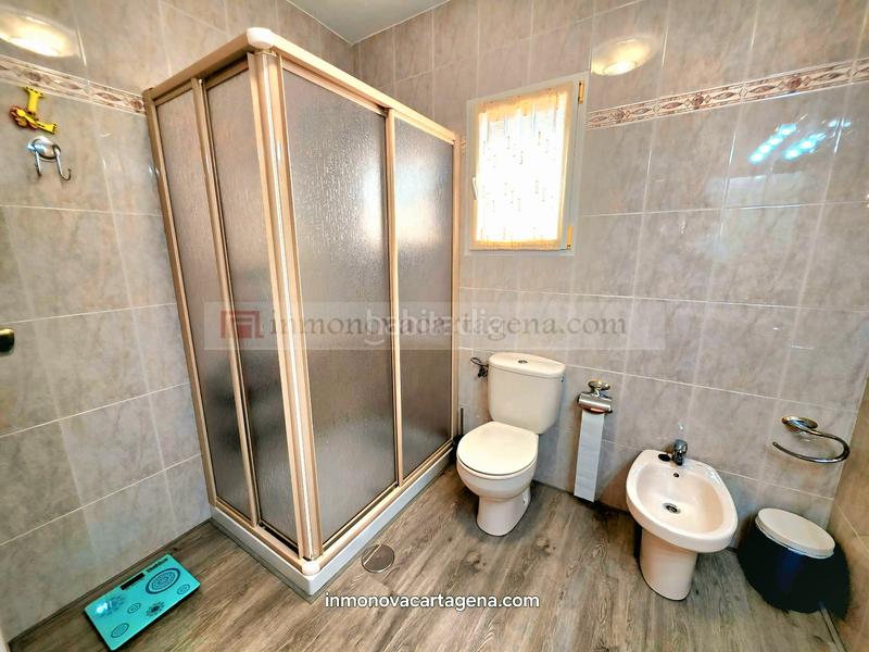 Foto 995f0295-06c1-463a-88b5-ac775a8d5a19. Casa a schiera con parcheggio piscina in Entremares Manga del Mar Menor (La)