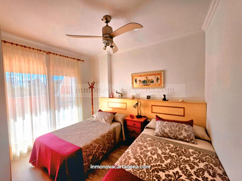 Foto c314cc9f-936f-4038-abc7-a37aa672fc2b. Casa a schiera con parcheggio piscina in Entremares Manga del Mar Menor (La)