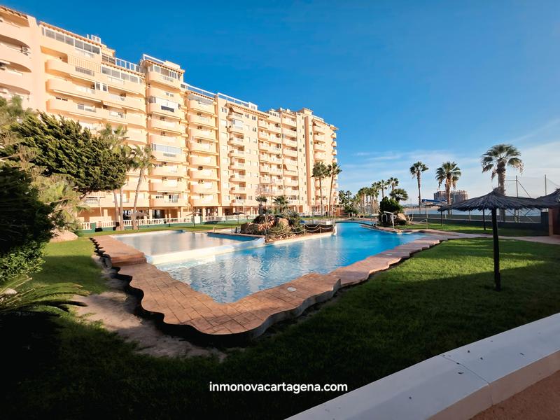 Foto 8c1a5e53-2af2-43ea-9fb7-f7fd3a79a684. Appartamento in la manga 3 in Tomás Maestre Manga del Mar Menor (La)