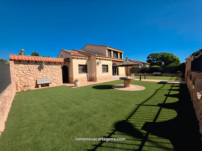 Foto 78423a9c-5152-4bdd-823f-6349e55c6fc9. Chalet con camino parcheggio piscina in Pozo Estrecho Cartagena