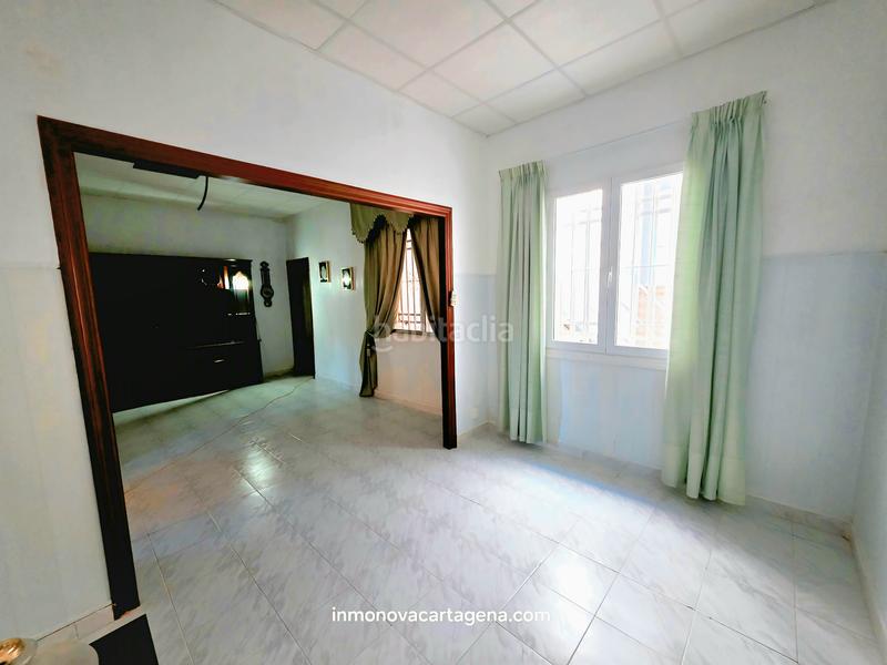 Foto 526387ad-6d10-42f7-944a-1465aae90228. Reihenhaus mit parking in Los Dolores Cartagena