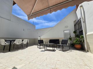 Haus in Canteras. Planta baja en venta en canteras, cartagena: amplia, reformada y