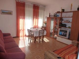 Etagenwohnung in Oeste