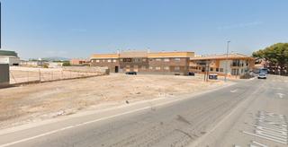 Terreno residenziale in Avenida industrias 16. Oportunidad!!! suelo residencial plurifamiliar en las torres de