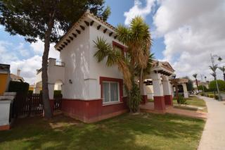 Xalet  Calle ceiba 9. Chalet independiente en venta - villa barón en mar menor golf re
