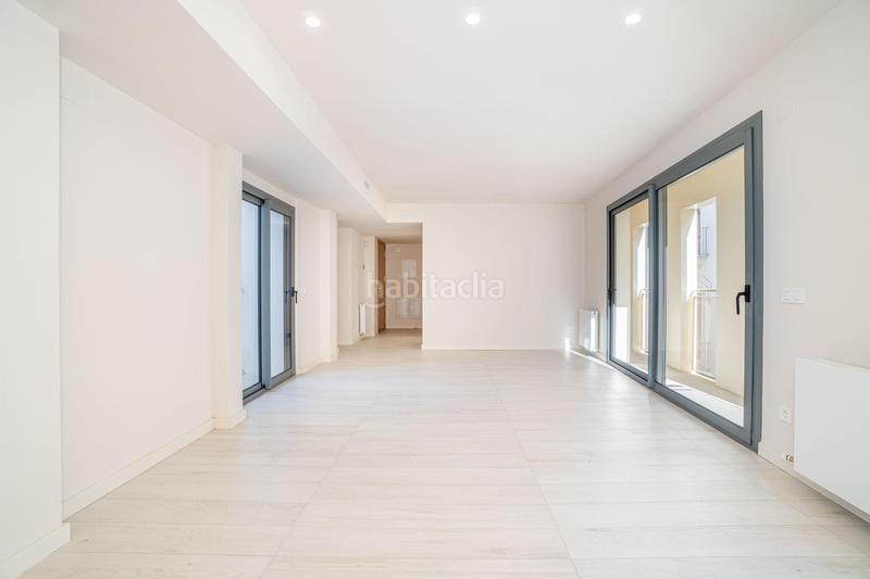 Foto 5f244bfa-2e60-4100-b71b-a086461a3280. Appartement dans carrer sant pau 4 dans Centre Figueres