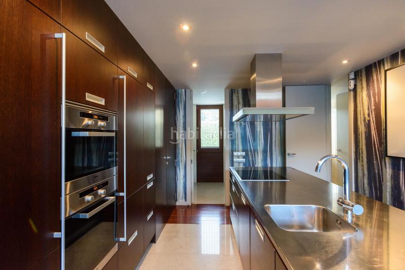 Foto 9d2b7a8d-6baf-462c-b28b-e8bc874b8f7c. Casa espectacular casa en venta en Parc Bosc-Castell Figueres