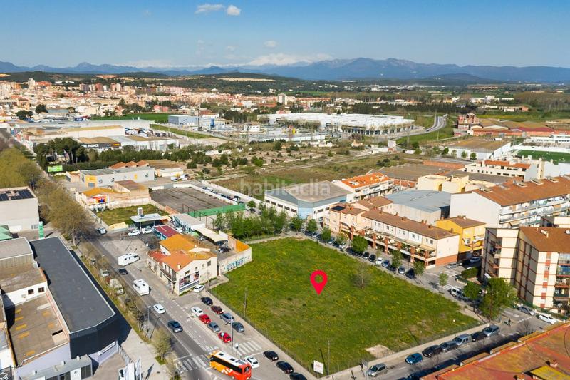 Foto 0029a92f-1e12-470e-8a88-1d63bbae6aa2. Terreno residencial en de roses 11 terreno urbanizable edificio en Figueres