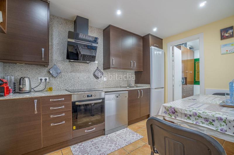 Foto 51651216-0422-4ab2-ac5f-c7115ee65392. Casa adosada casa con jardín privado en Torroella de Fluvià