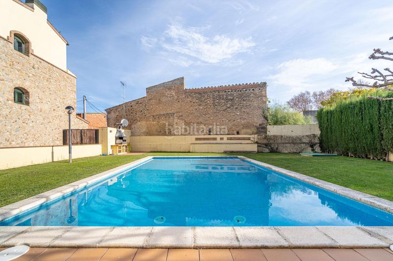 Foto b02fbe13-3faf-4415-a1b1-cb787d275d94. Casa adosada casa con jardín privado en Torroella de Fluvià