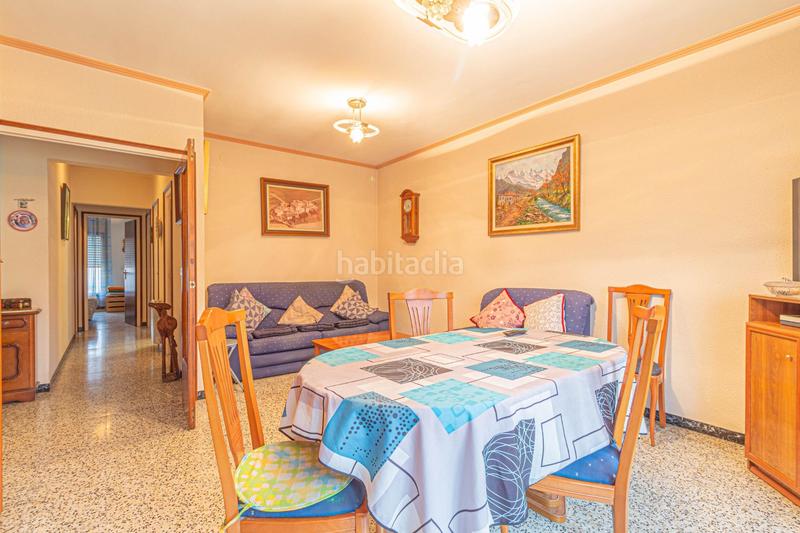 Foto f7d42236-76e0-4732-aad0-8661d60642f3. Casa adosada estás buscando una casa ? en Vilafant