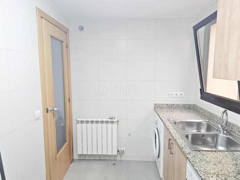 Foto a2b2cbfd-85cb-4489-9e82-f4053170b852. Flat in Carretera de Roses-Fossos Figueres